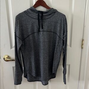 GapFit Women’s Brushed Tech Jersey Pullover Medium